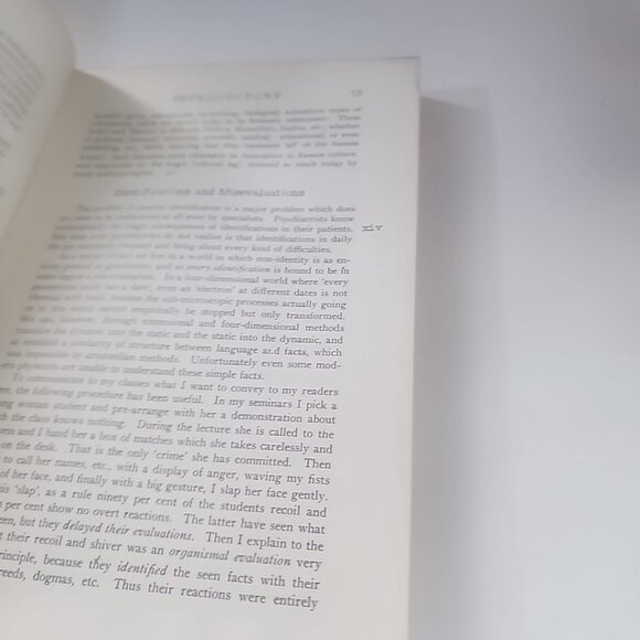 Science and Sanity Alfred Korzybski 2nd Edition 3rd Printing 1954 - Picture 11 of 13